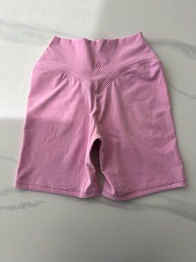 Buffbunny Legacy 6” Shorts